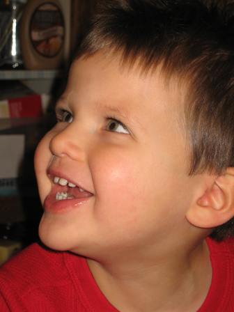 Me forgot to open my candy!